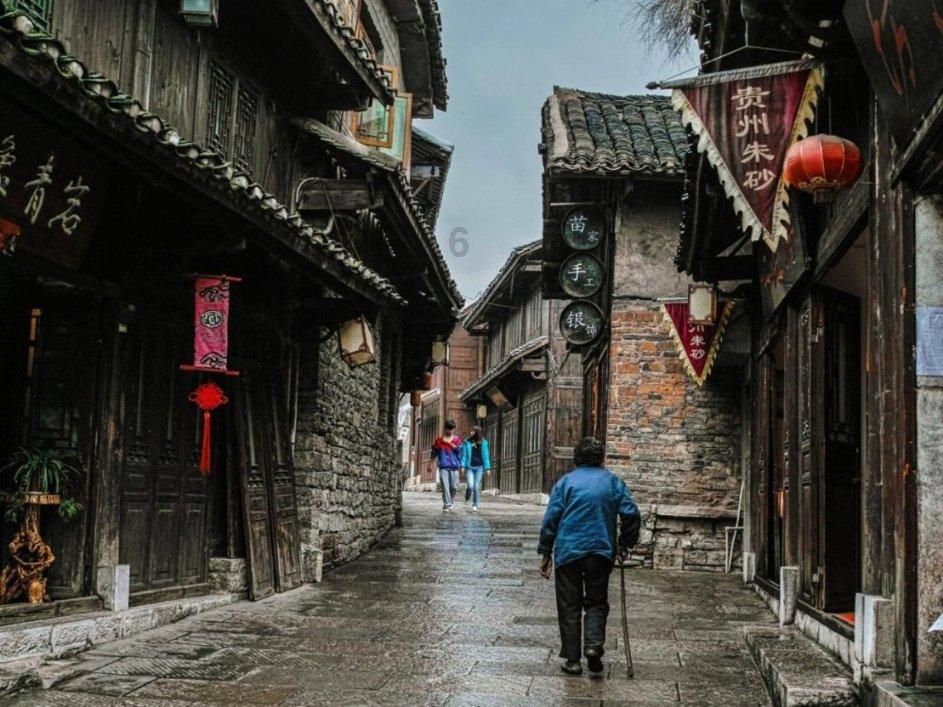 黄金AK闯迷宫